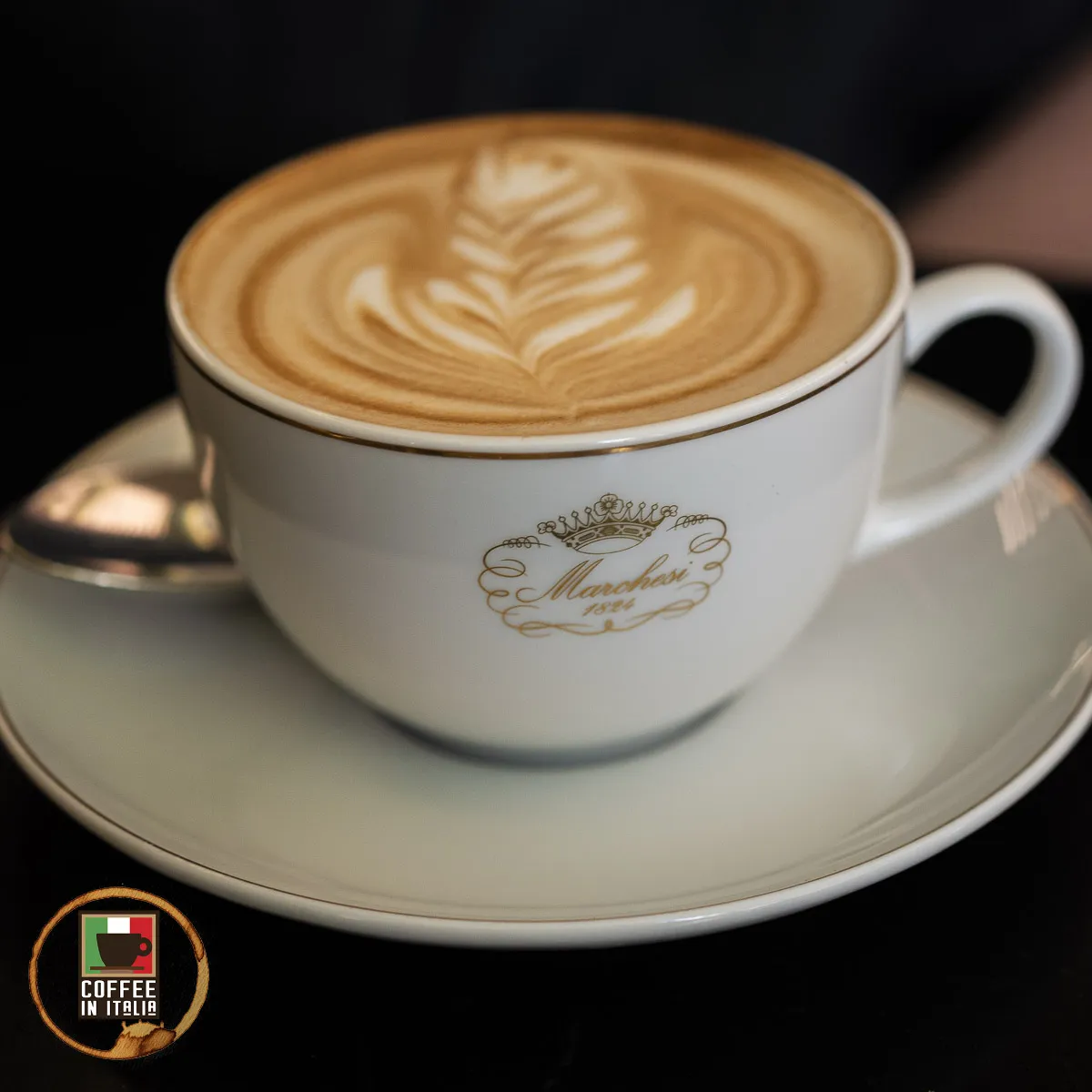 Best Pastry Shop In Milan - Delicious Cappuccino