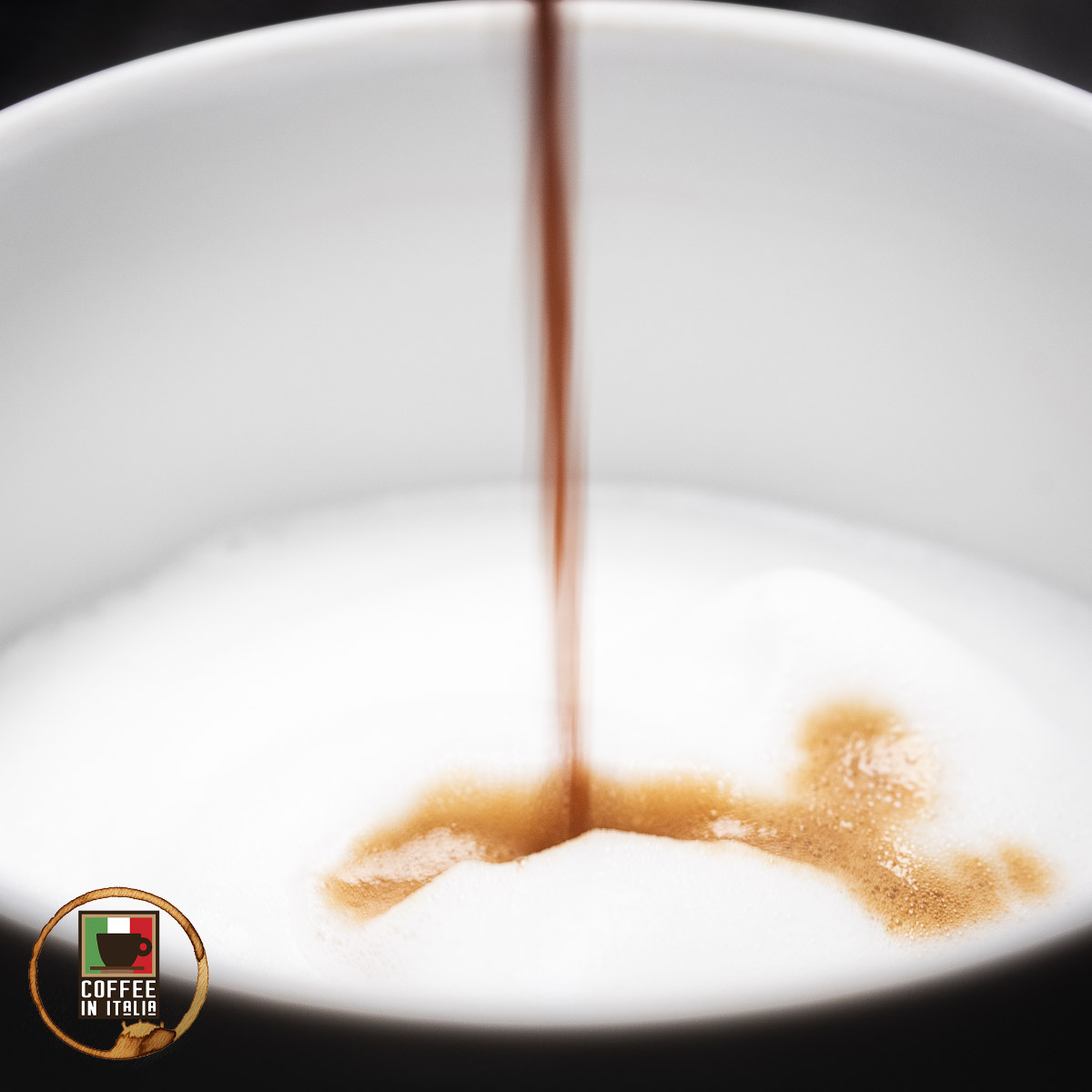 Cappuccino Recipe - Adding Espresso To Milk Foam