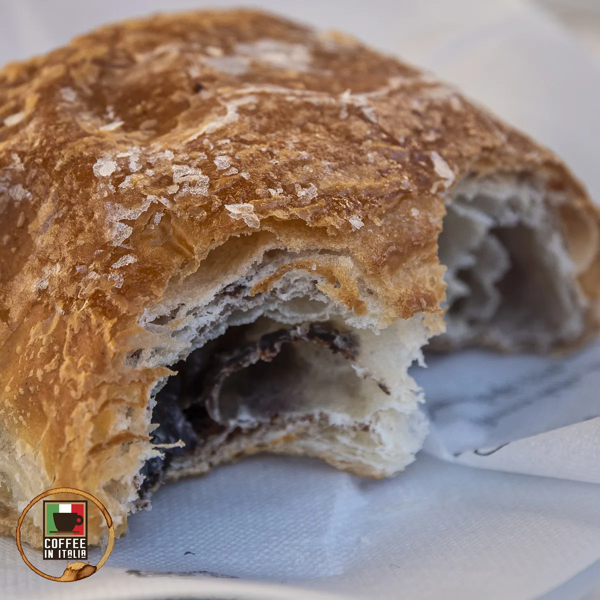 Coffee In Castel Gandolfo - Yummy Pastry